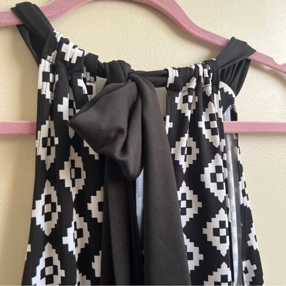 Mud Pie Mini Halter Dress With back bow Tie black & white Size Medium - Picture 3 of 5